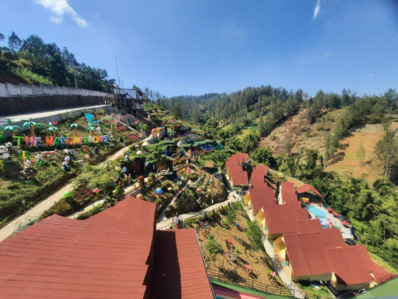 Hotel Nature Bromo And Resort パスルアン エクステリア 写真