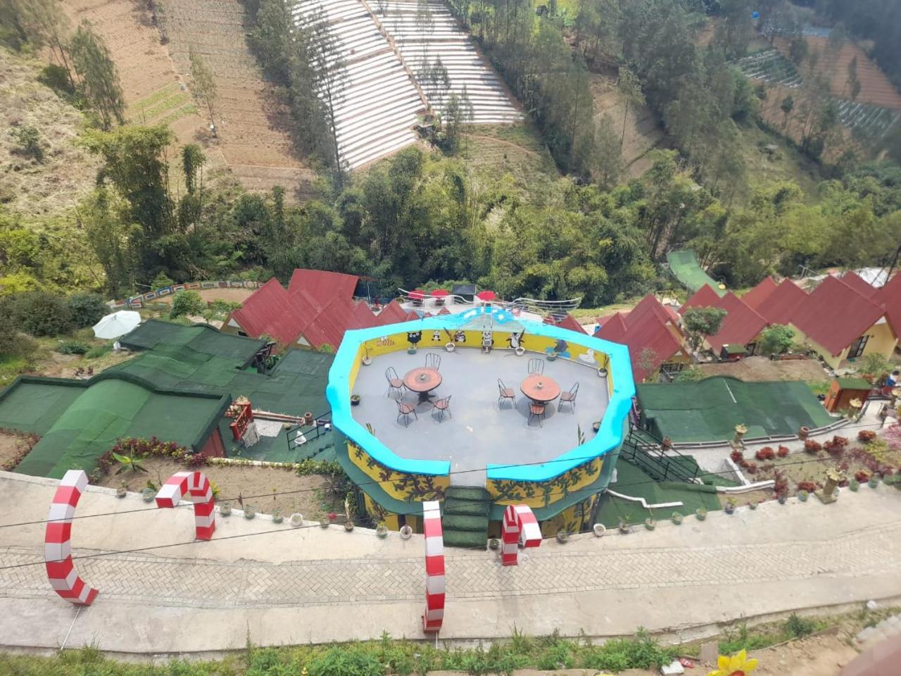 Hotel Nature Bromo And Resort パスルアン エクステリア 写真