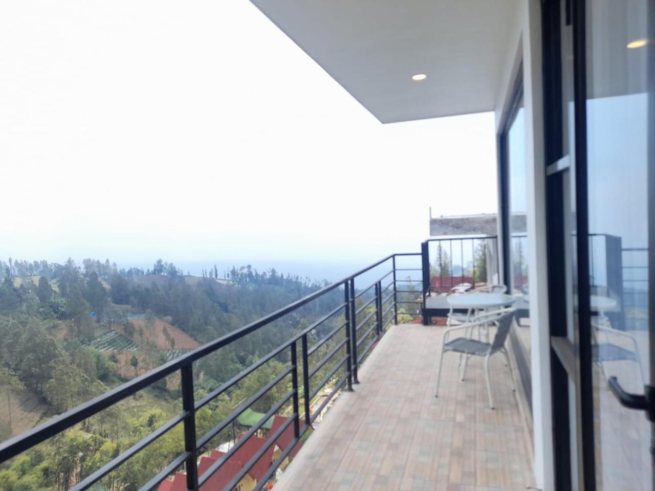 Hotel Nature Bromo And Resort パスルアン エクステリア 写真