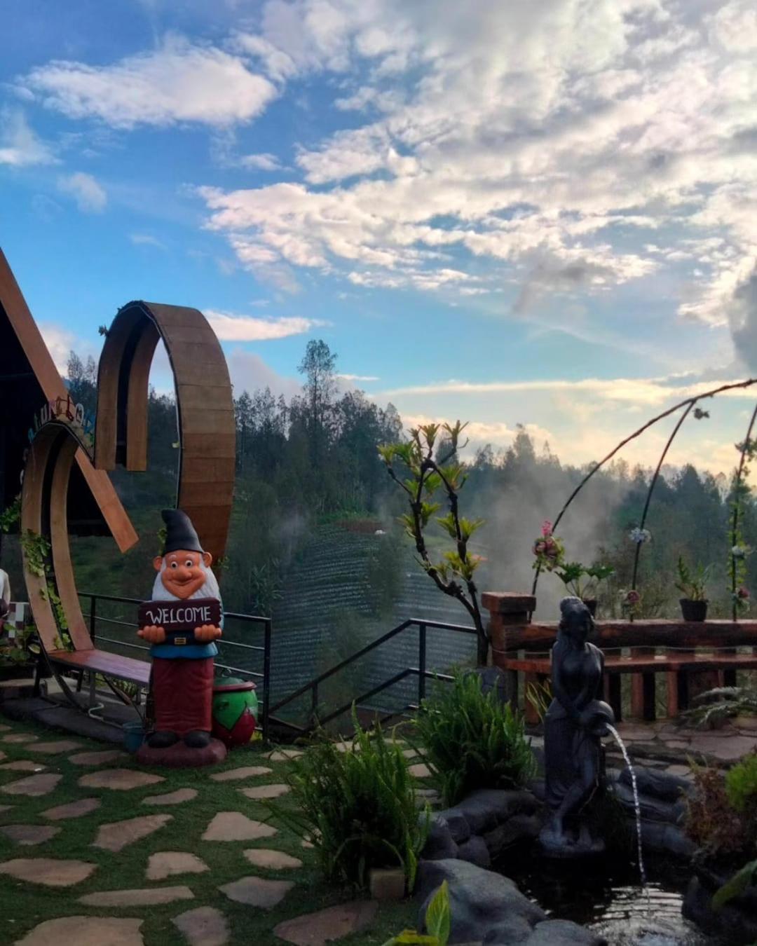Hotel Nature Bromo And Resort パスルアン エクステリア 写真