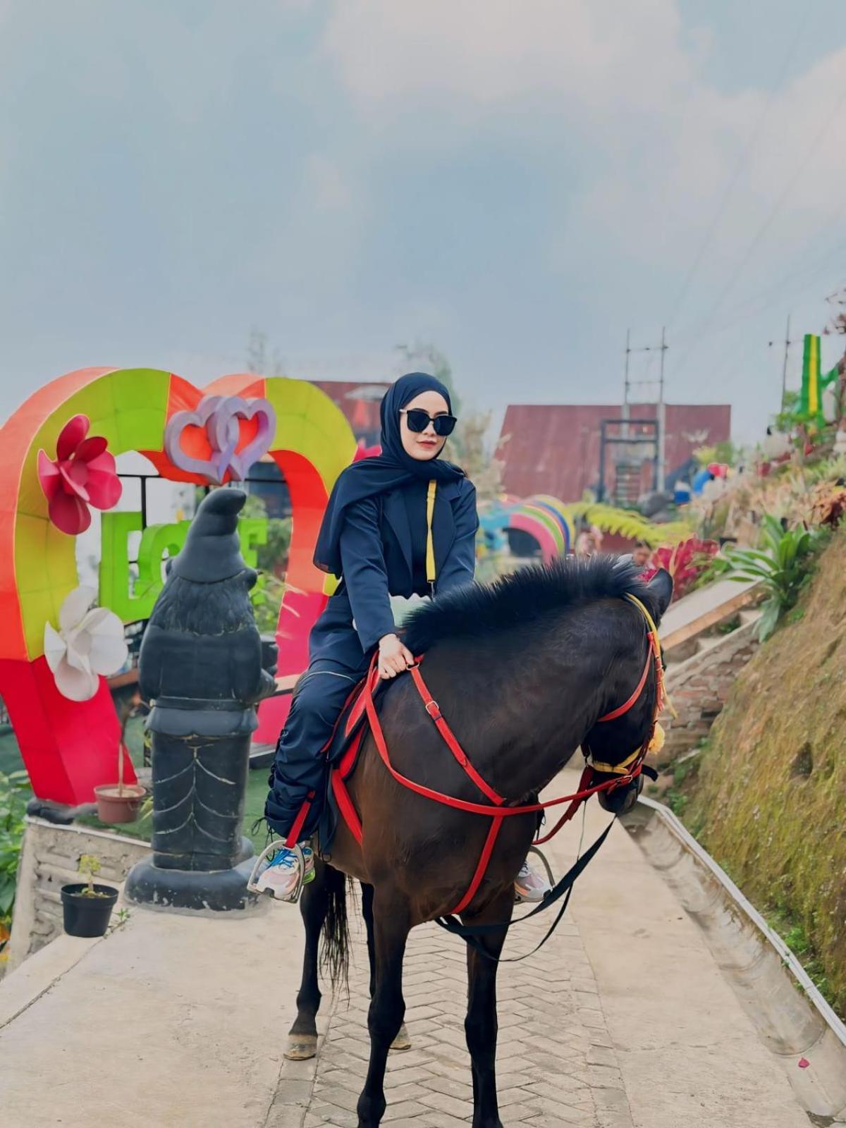 Hotel Nature Bromo And Resort パスルアン エクステリア 写真